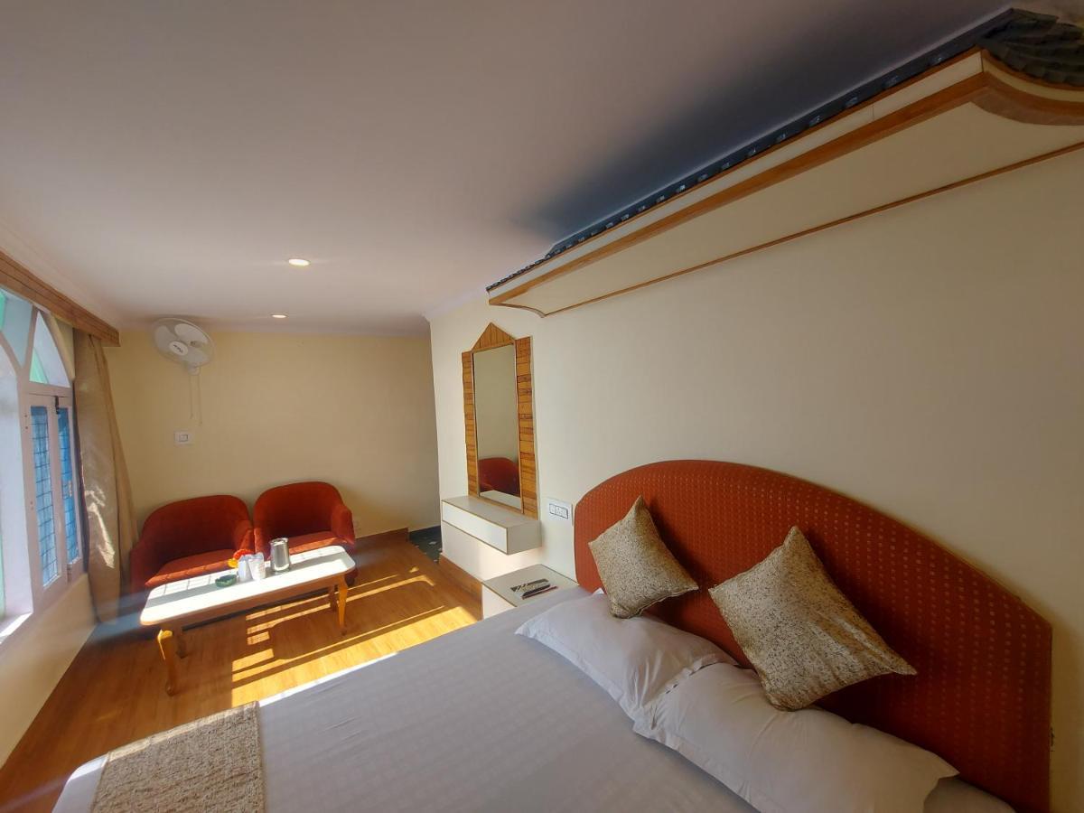 Brightland Hotel Shimla Exterior photo