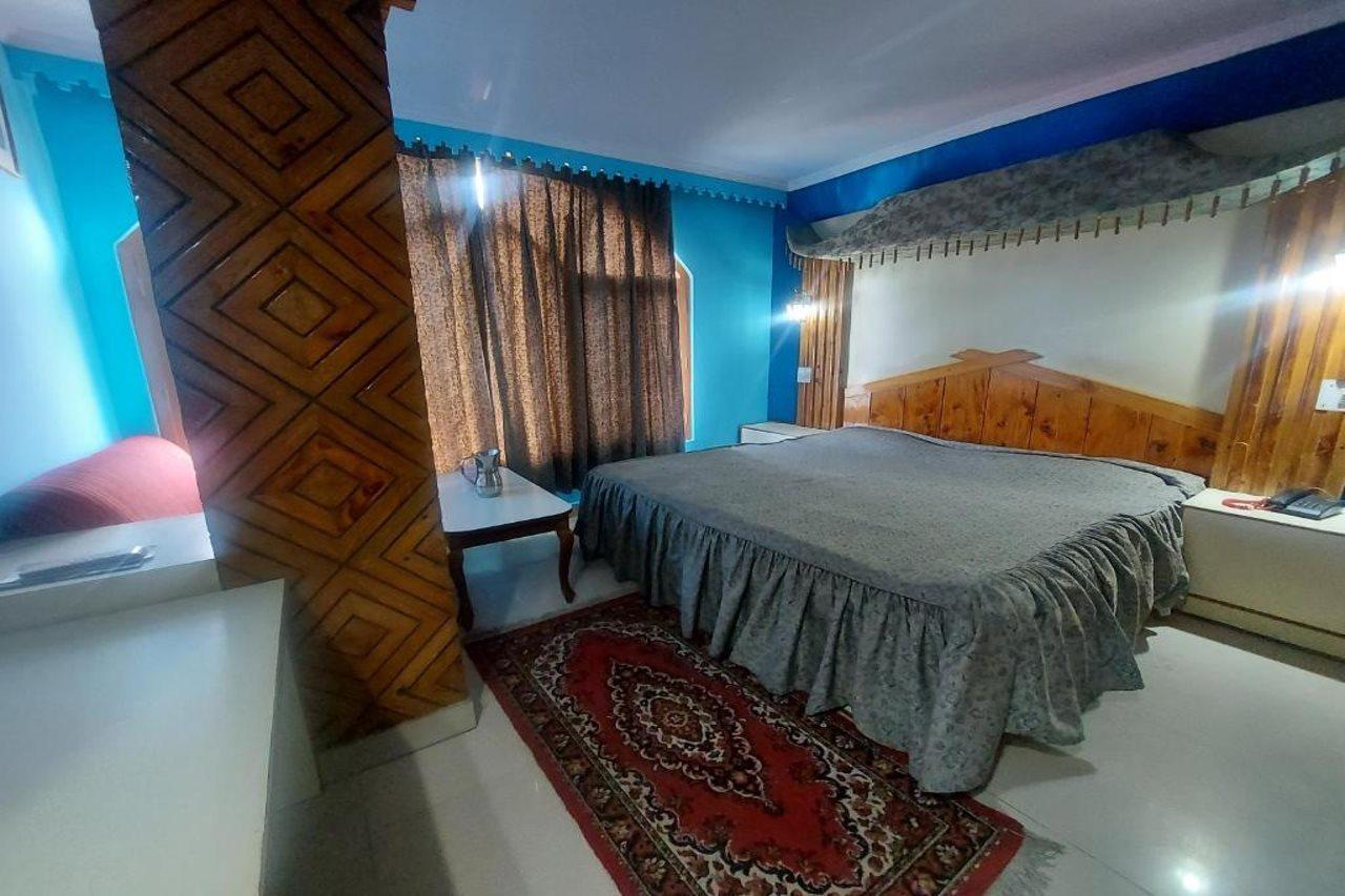 Brightland Hotel Shimla Exterior photo