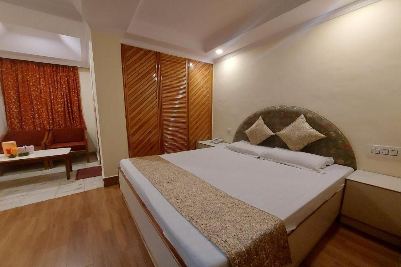 Brightland Hotel Shimla Exterior photo